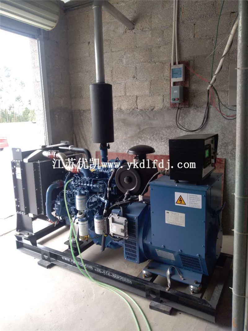 2020年10月17日，100KW玉柴發電機組交付廣西桂平某養豬場使用